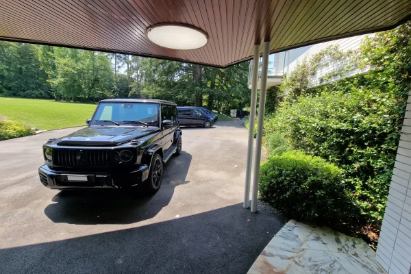 RES Royal Exclusive Service GmbH - Flughafentransfer & VIP Full Service